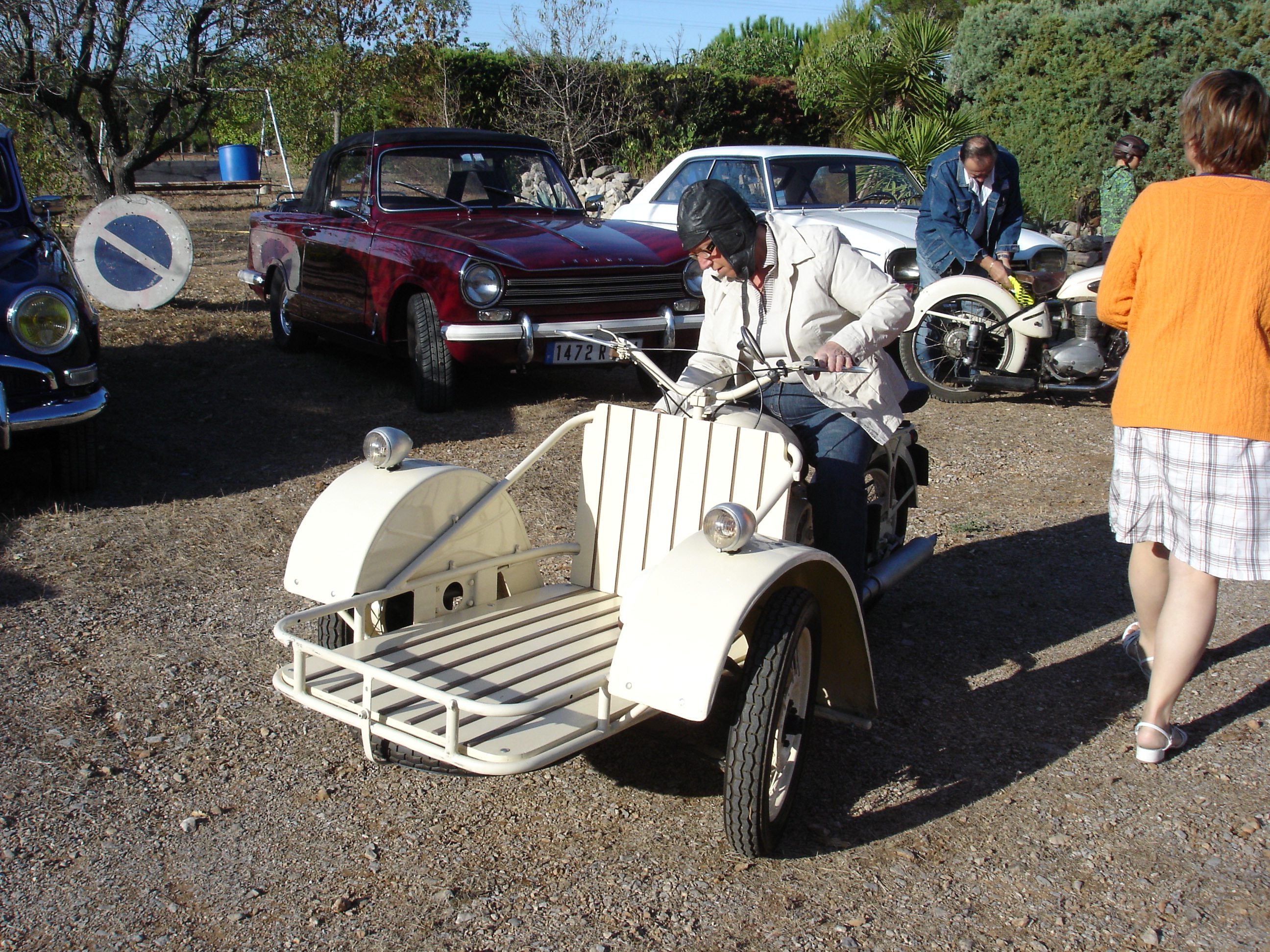 peugeot triporteur